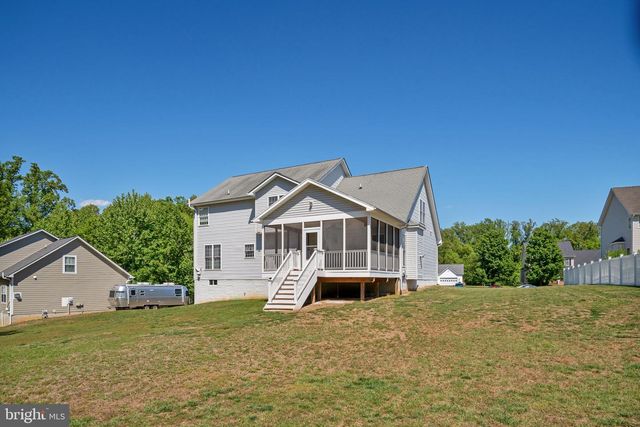 142 GREENWAY ST, Fredericksburg, VA 22405