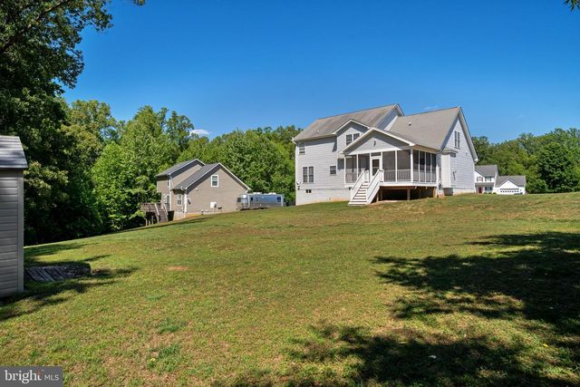 142 GREENWAY ST, Fredericksburg, VA 22405