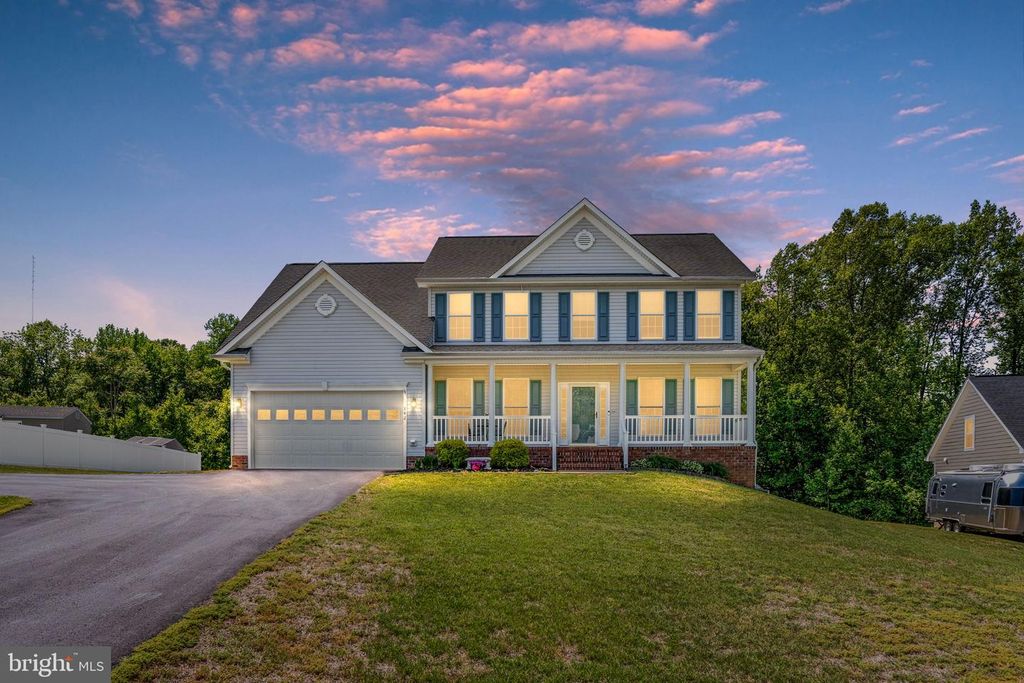 142 GREENWAY ST, Fredericksburg, VA 22405