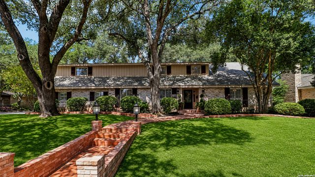 7503 Bridgewater Dr, San Antonio, TX 78209