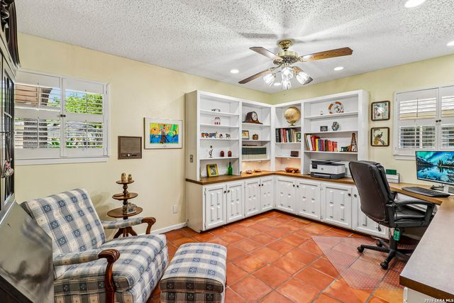 7503 Bridgewater Dr, San Antonio, TX 78209