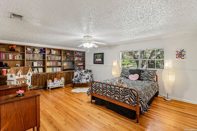 7503 Bridgewater Dr, San Antonio, TX 78209