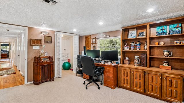 7503 Bridgewater Dr, San Antonio, TX 78209