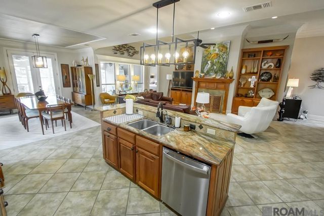 21157 Waterfront East Dr, Maurepas, LA 70449