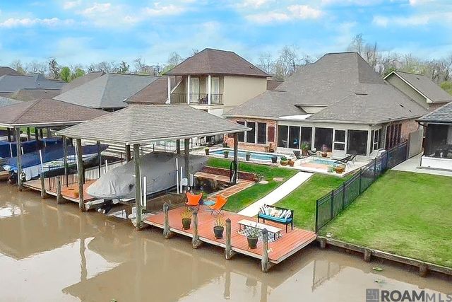 21157 Waterfront East Dr, Maurepas, LA 70449