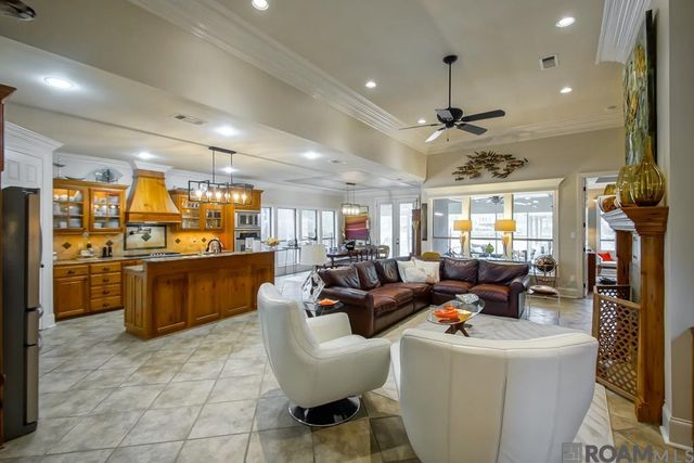 21157 Waterfront East Dr, Maurepas, LA 70449