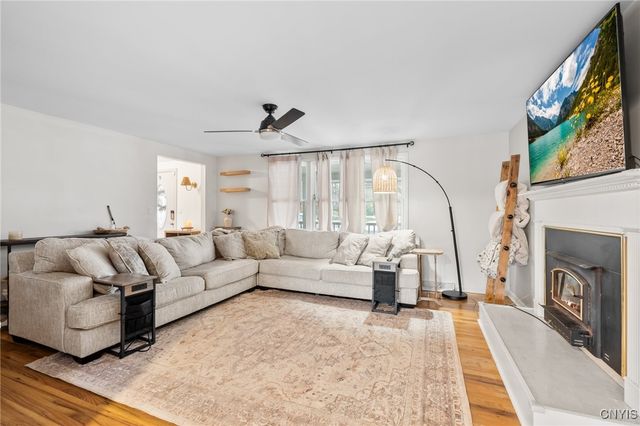 4967 Darien Drive, Salina, NY 13088