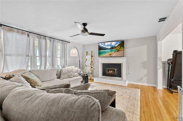 4967 Darien Drive, Salina, NY 13088