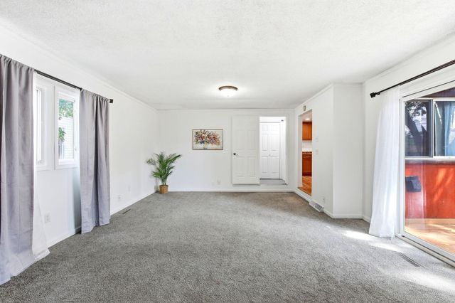 1283 Rice Street, Saint Paul, MN 55117