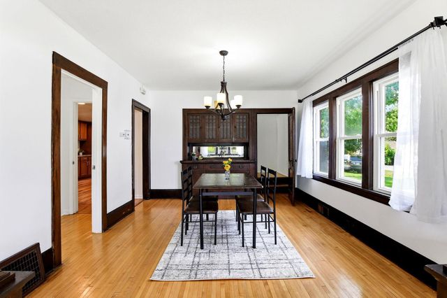 1283 Rice Street, Saint Paul, MN 55117