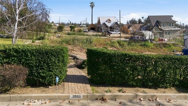 2550 Catherine, Altadena, CA 91001