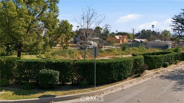 2550 Catherine, Altadena, CA 91001