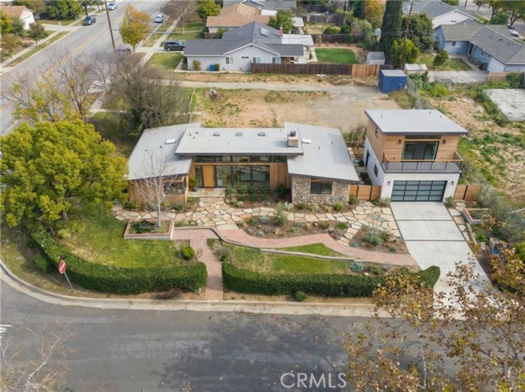 2550 Catherine, Altadena, CA 91001