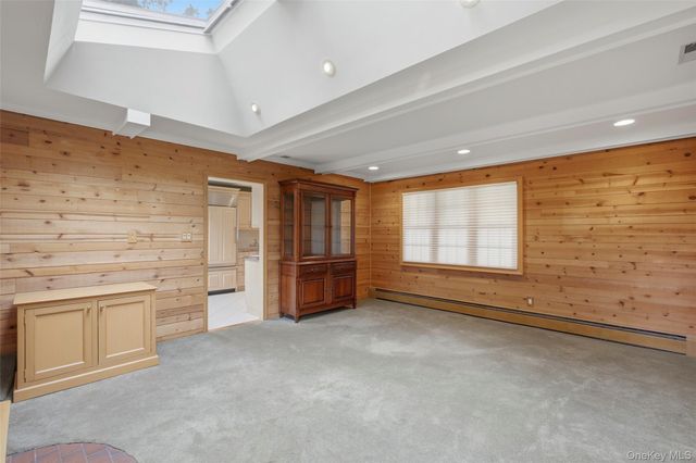 7 Franko Lane, East Setauket, NY 11733