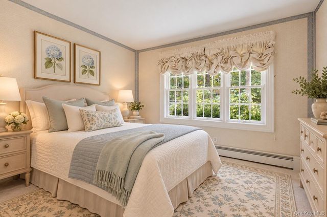 7 Franko Lane, East Setauket, NY 11733