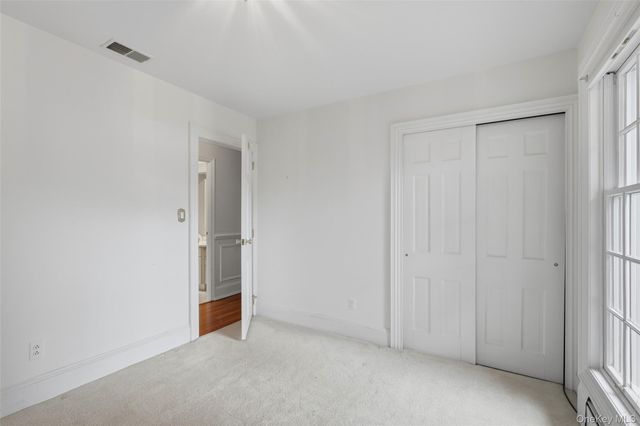 7 Franko Lane, East Setauket, NY 11733
