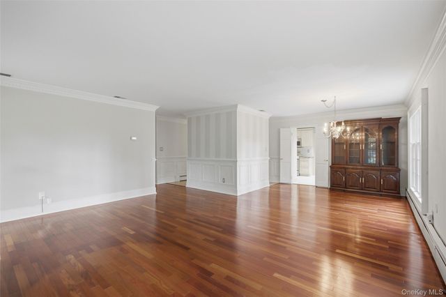 7 Franko Lane, East Setauket, NY 11733