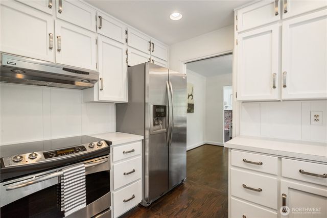 303 E Cedar Lane, Longview, WA 98632