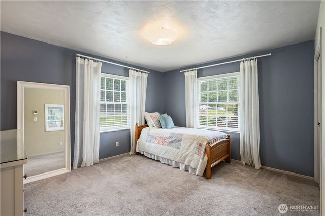 303 E Cedar Lane, Longview, WA 98632