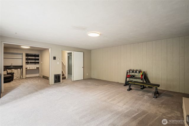 303 E Cedar Lane, Longview, WA 98632