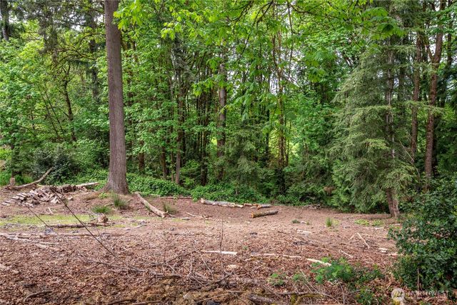 303 E Cedar Lane, Longview, WA 98632