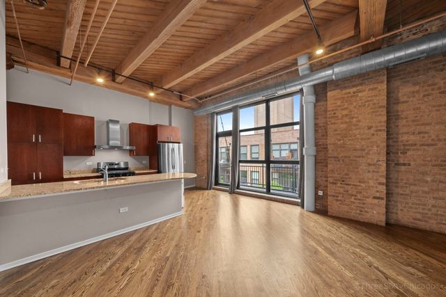 1040 W Adams Street 420, Chicago, IL 60607