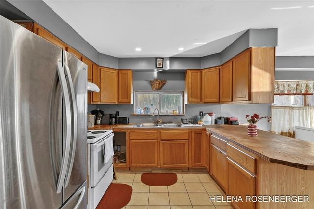 8033 W 116th Street, Grant, MI 49327