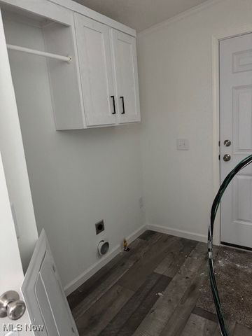 2661 Lake Breeze Drive, Madison, OH 44057