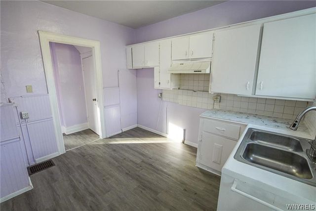 263 Sumner Place, Buffalo, NY 14211