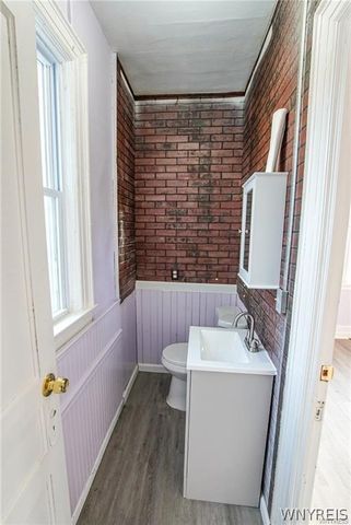 263 Sumner Place, Buffalo, NY 14211