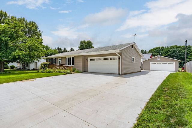 217 Melodie Lane, Colona, IL 61241