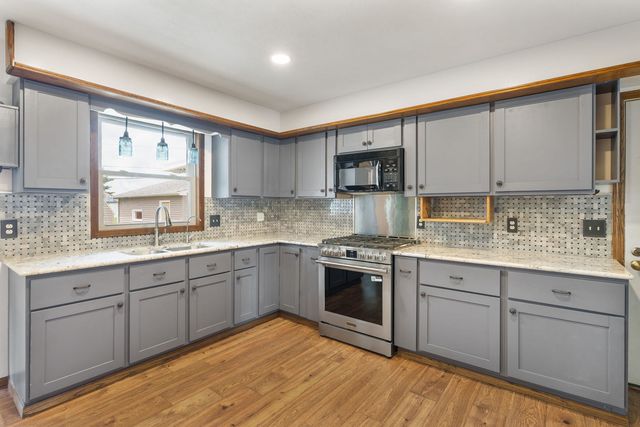 217 Melodie Lane, Colona, IL 61241