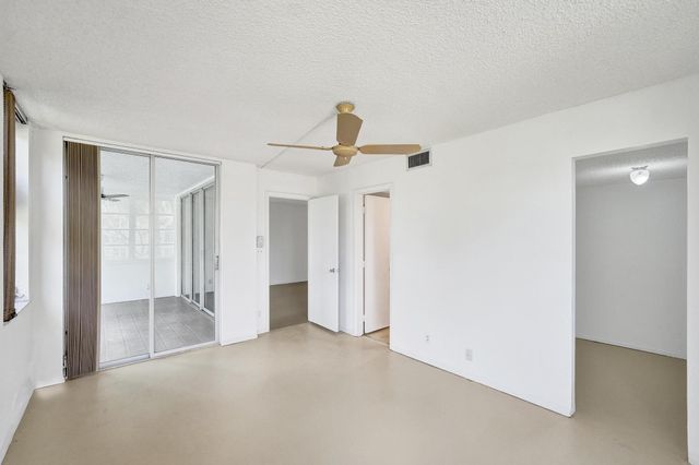 1811 Sabal Palm Drive 203, Davie, FL 33324