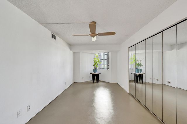 1811 Sabal Palm Drive 203, Davie, FL 33324