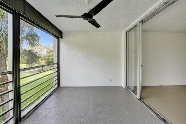 1811 Sabal Palm Drive 203, Davie, FL 33324