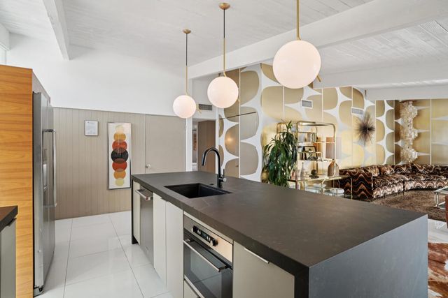 2101 N Berne Drive, Palm Springs, CA 92262