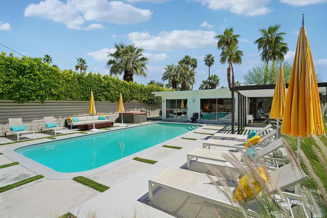 2101 N Berne Drive, Palm Springs, CA 92262