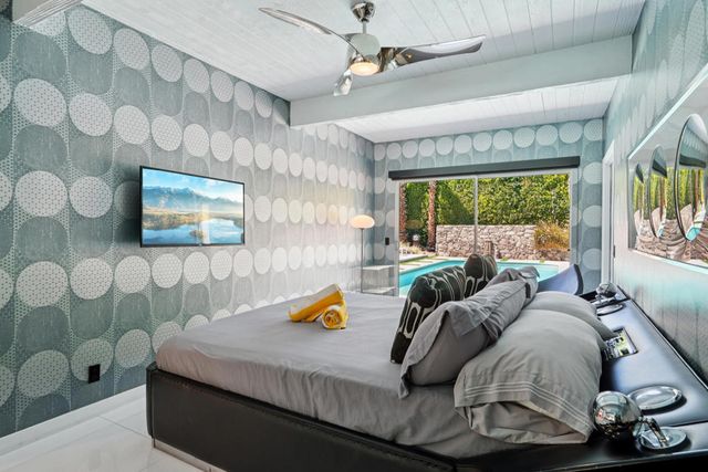 2101 N Berne Drive, Palm Springs, CA 92262