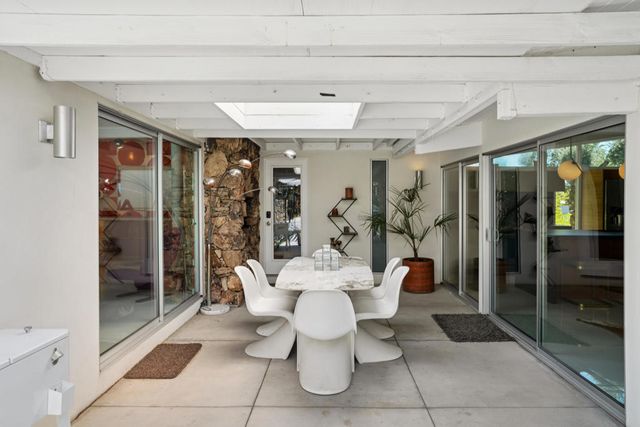 2101 N Berne Drive, Palm Springs, CA 92262