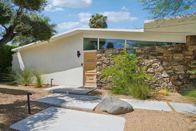 2101 N Berne Drive, Palm Springs, CA 92262
