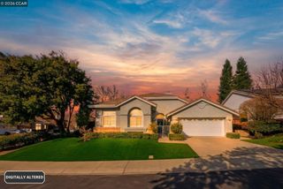 300 Bonaire Ct, Danville, CA 94506