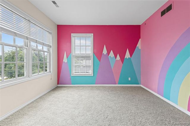 207 Jotham Avenue, Auburn Hills, MI 48326
