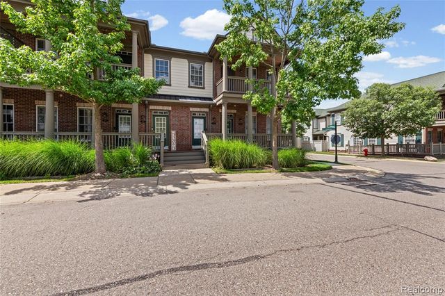 207 Jotham Avenue, Auburn Hills, MI 48326