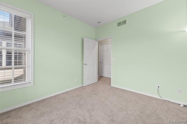 207 Jotham Avenue, Auburn Hills, MI 48326