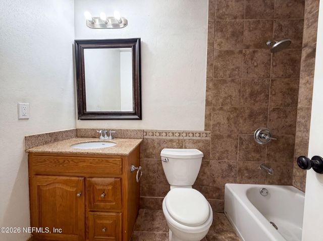 7842 RONDEAU Drive E, Jacksonville, FL 32217