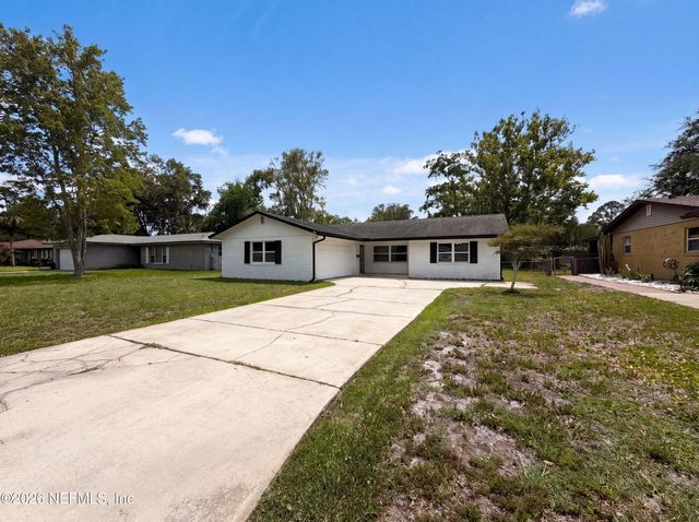 7842 RONDEAU Drive E, Jacksonville, FL 32217
