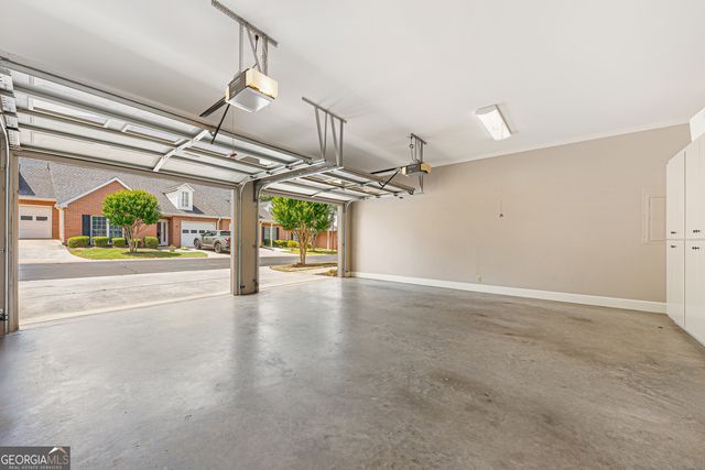 41 Somerset Court, Hartwell, GA 30643