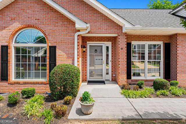 41 Somerset Court, Hartwell, GA 30643