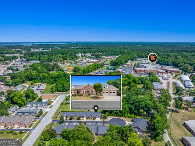 41 Somerset Court, Hartwell, GA 30643