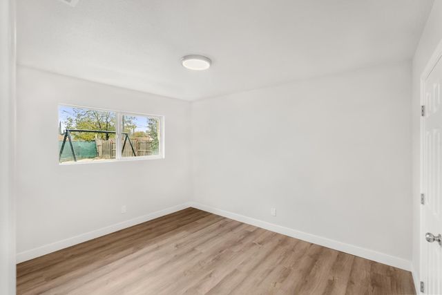 580 Lampasas Ave, Sacramento, CA 95815